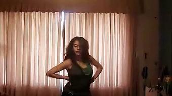 騒女视频,騒女视频中的激情与魅力