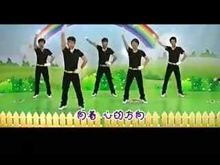 新版向前冲舞蹈视频,动感节奏，活力四溢，点燃你的舞蹈热情